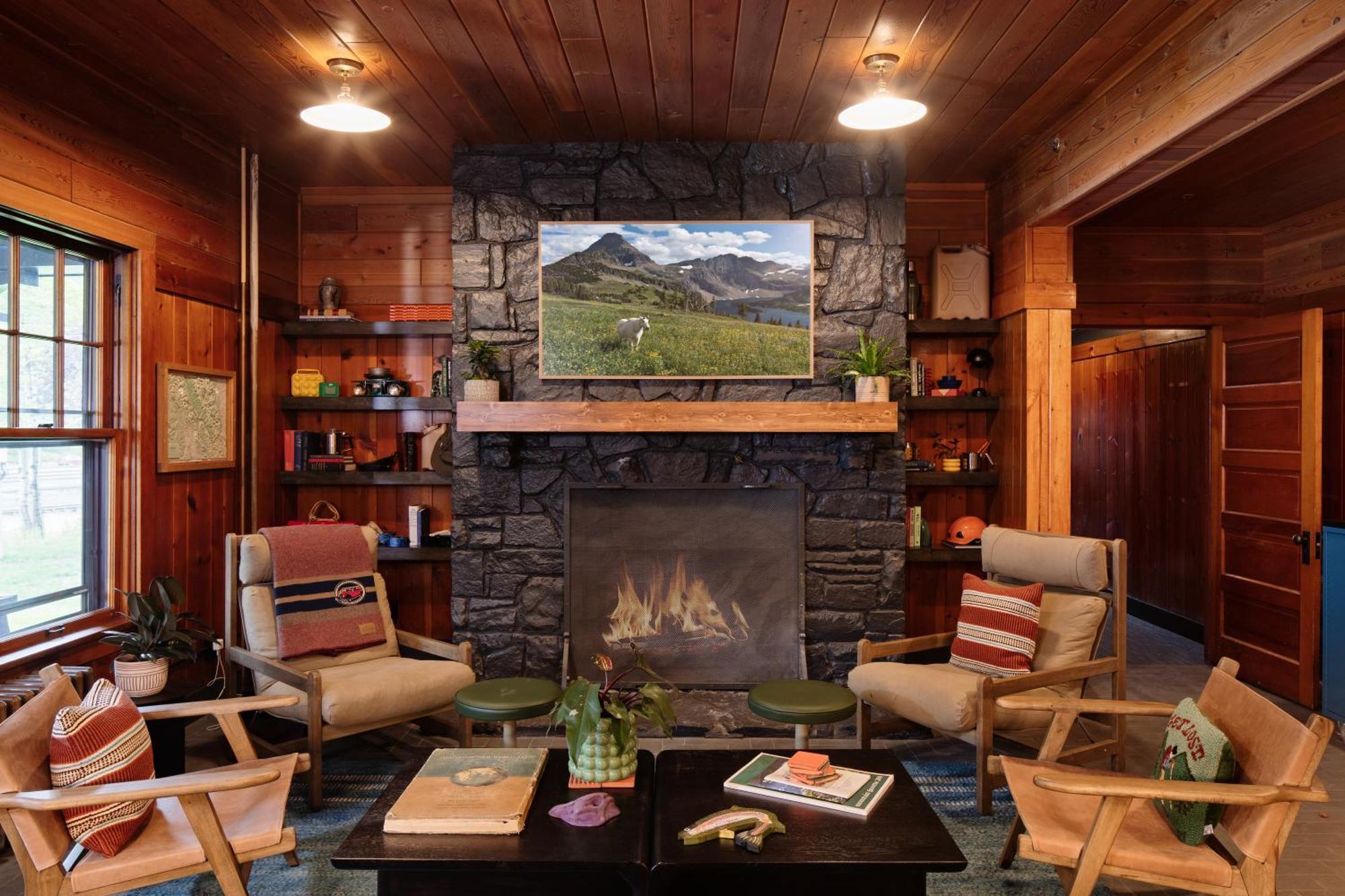 Loge Glacier National Park Essex Екстериор снимка