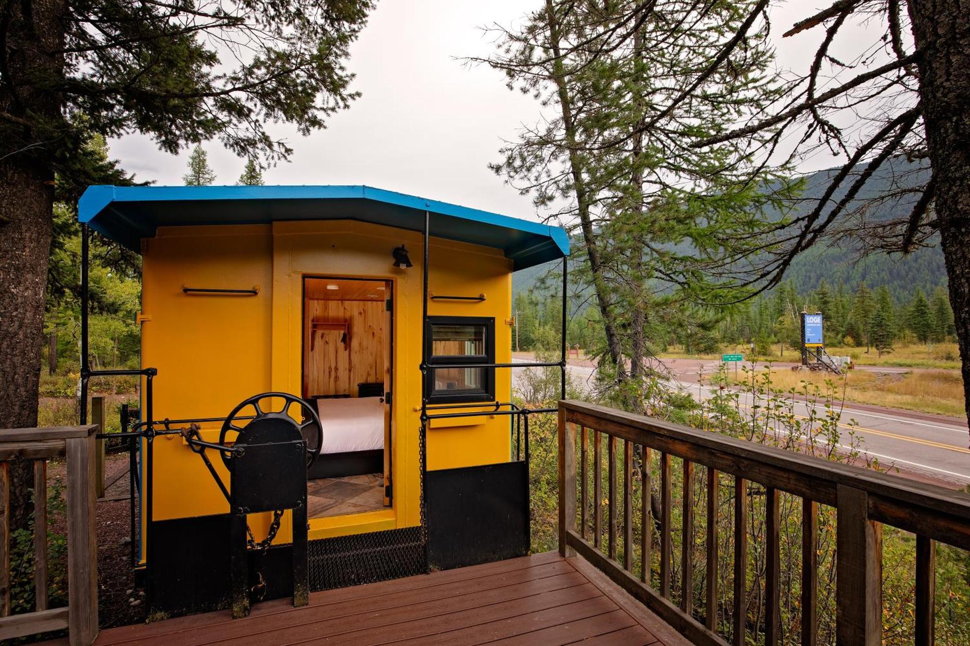 Loge Glacier National Park Essex Екстериор снимка