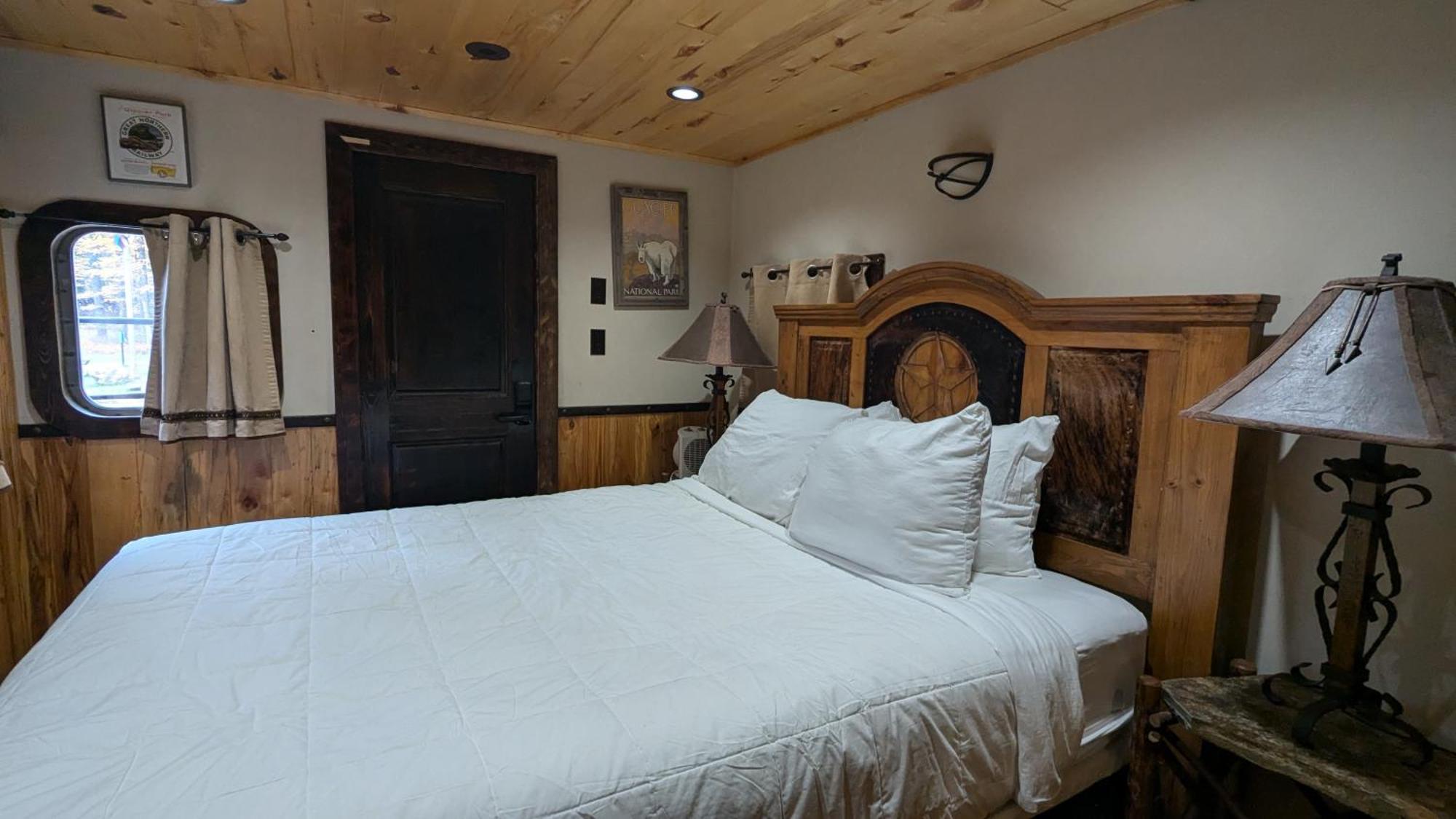 Loge Glacier National Park Essex Стая снимка
